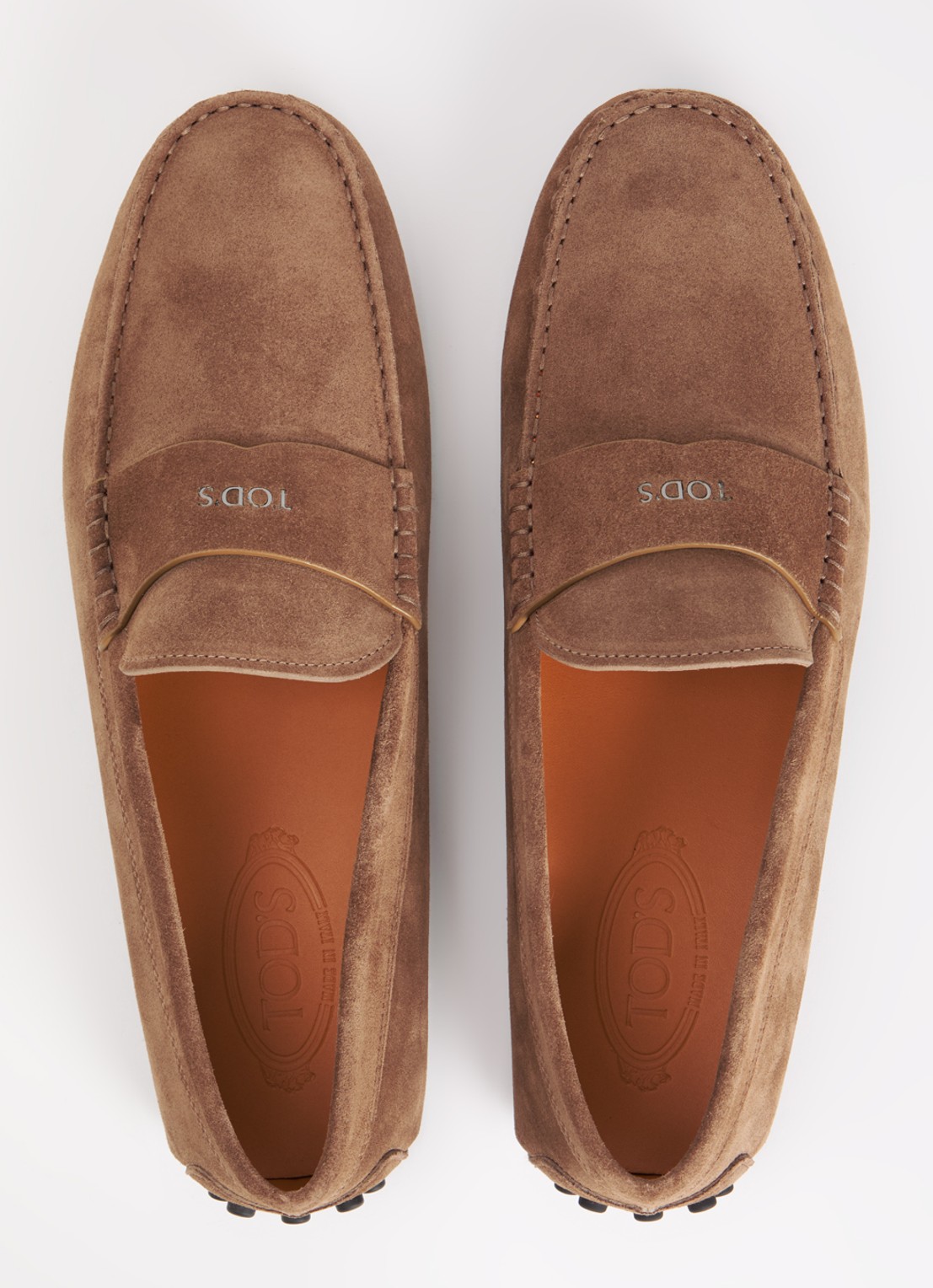 Tod's Gommino mocassin van kalfssuède - detail 3 lichtbruin