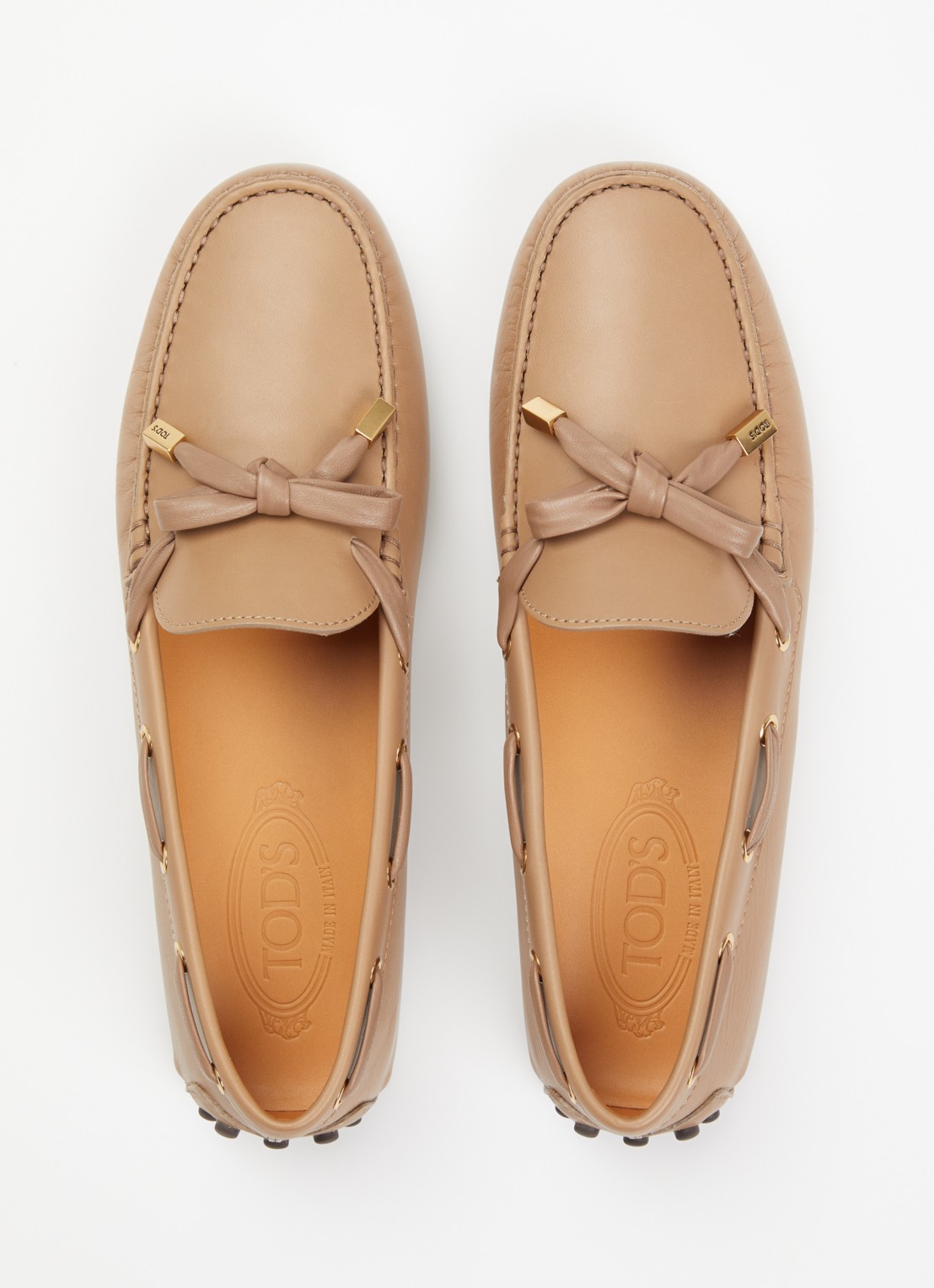 Tod's Gommino mocassin van leer - detail 3 lichtbruin