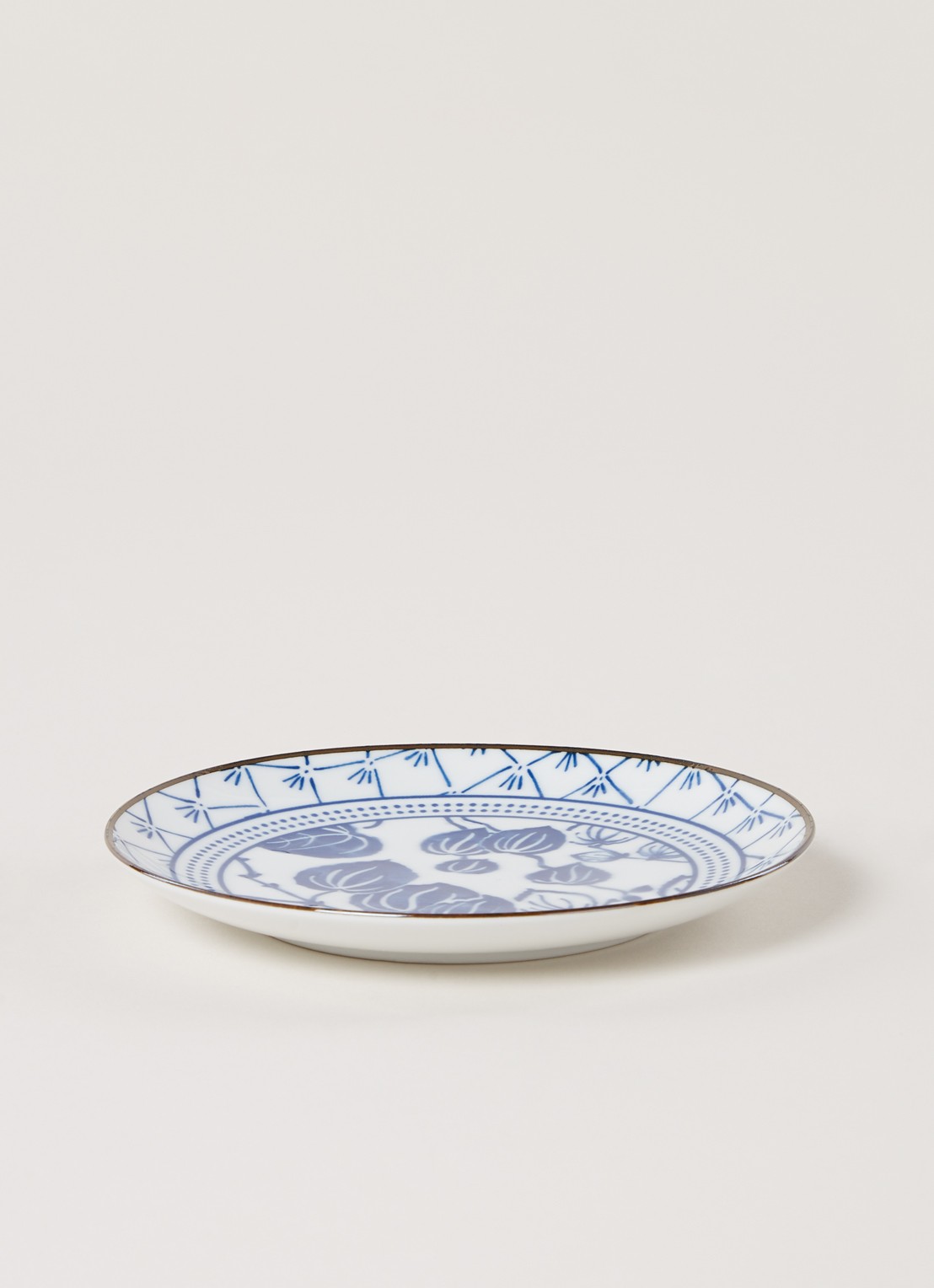Tokyo Design Studio Flora Japonica Ivy gebaksbordje 16 cm - detail wit