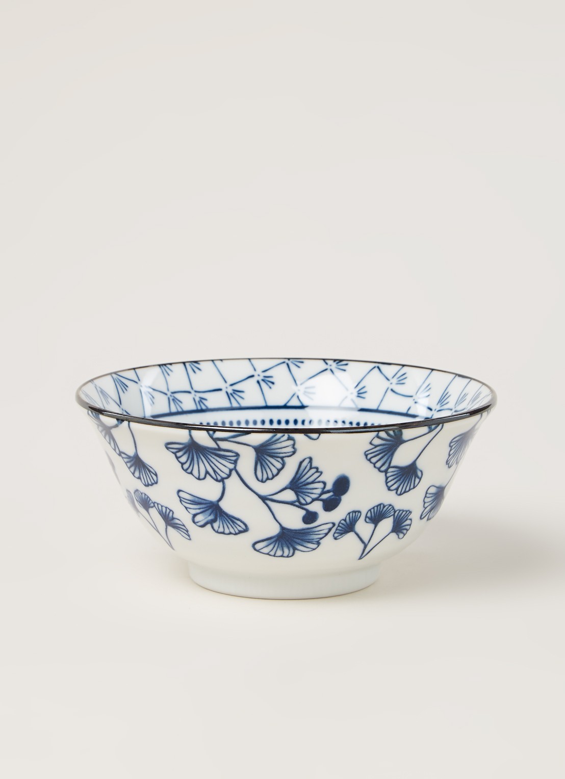 Tokyo Design Studio Flora Japonica Ivy kom 15 cm - voorkant 3 wit