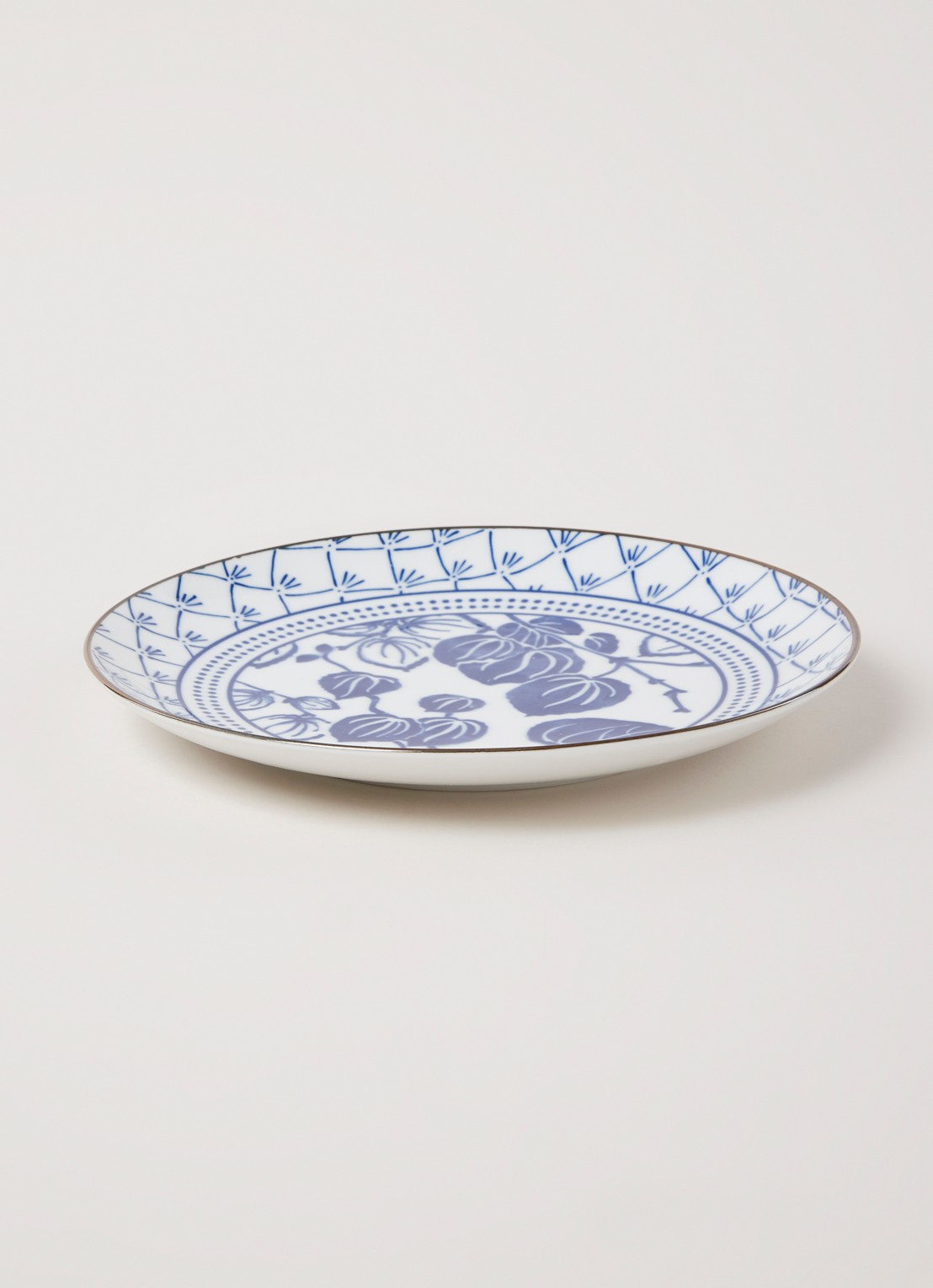Tokyo Design Studio Flora Japonica Ivy ontbijtbord 20 cm - voorkant 2 wit