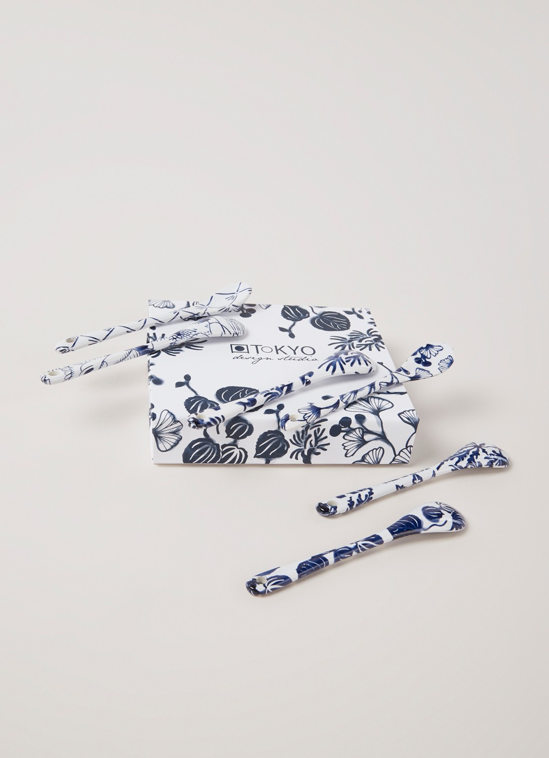 Tokyo Design Studio Flora Japonica theelepel set van 6 - detail 4 wit
