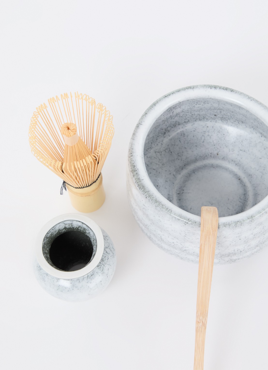 Tokyo Design Studio Matcha serviesset 4-delig - voorkant 2 lichtgrijs