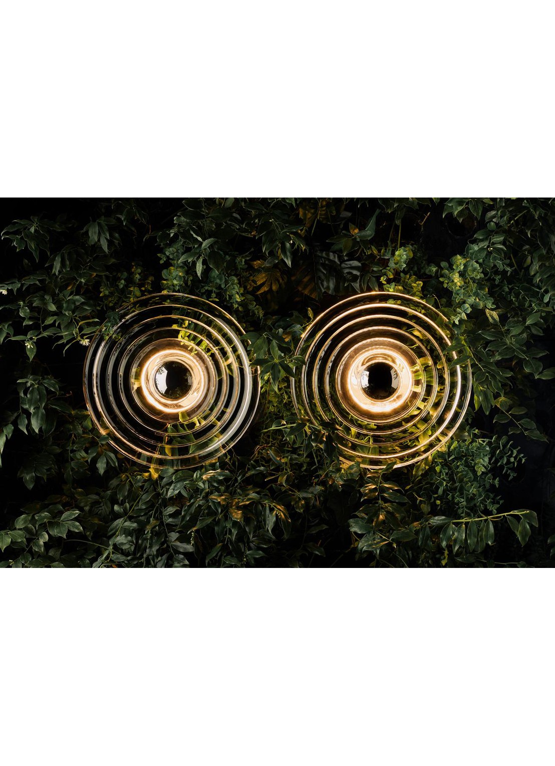 Tom Dixon Press wandlamp LED large Ø35 cm - detail 5 transparant