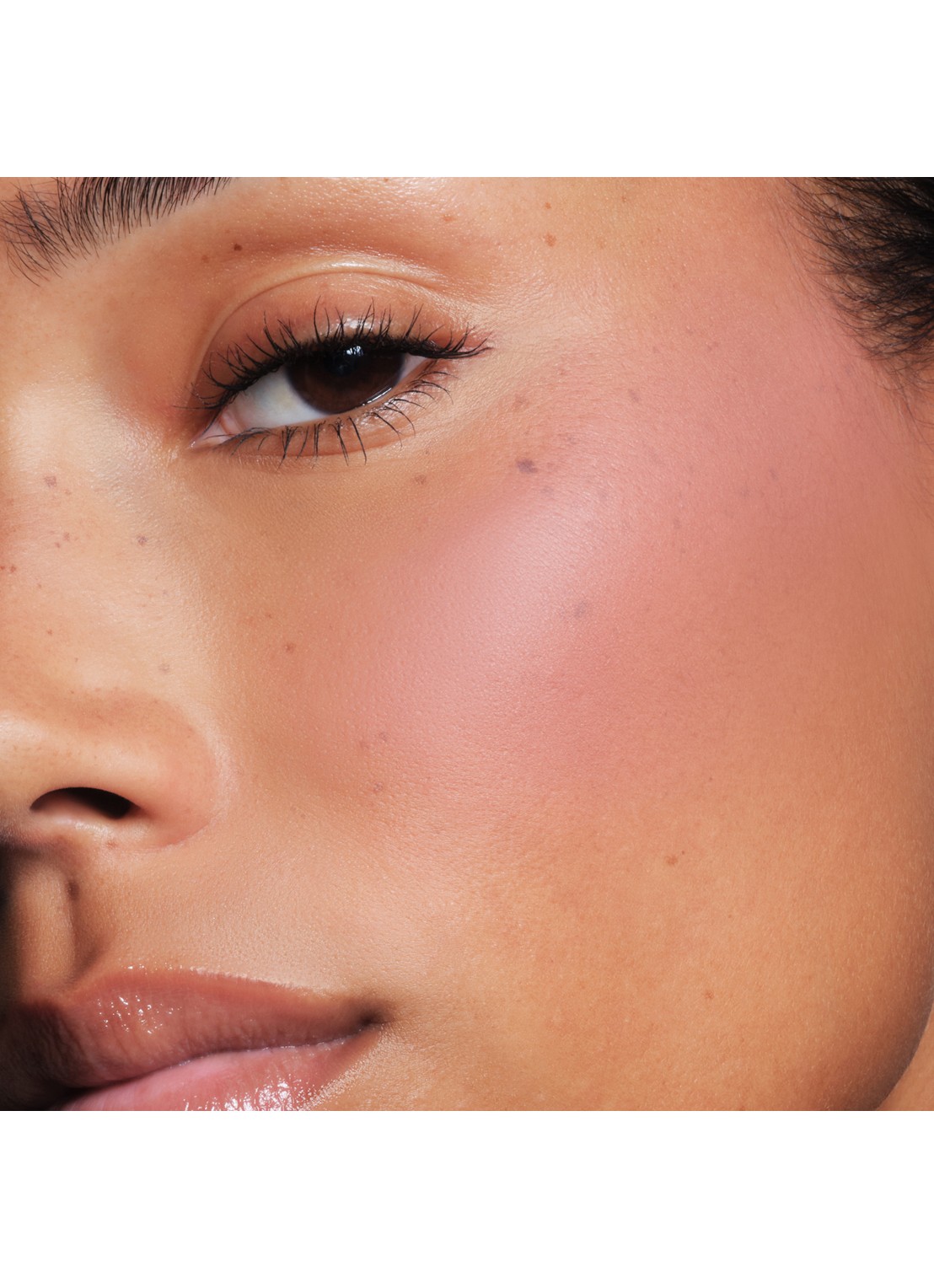 Tom Ford Architecture Soft Matte Blush - blush - detail 6 01 - tawny veil