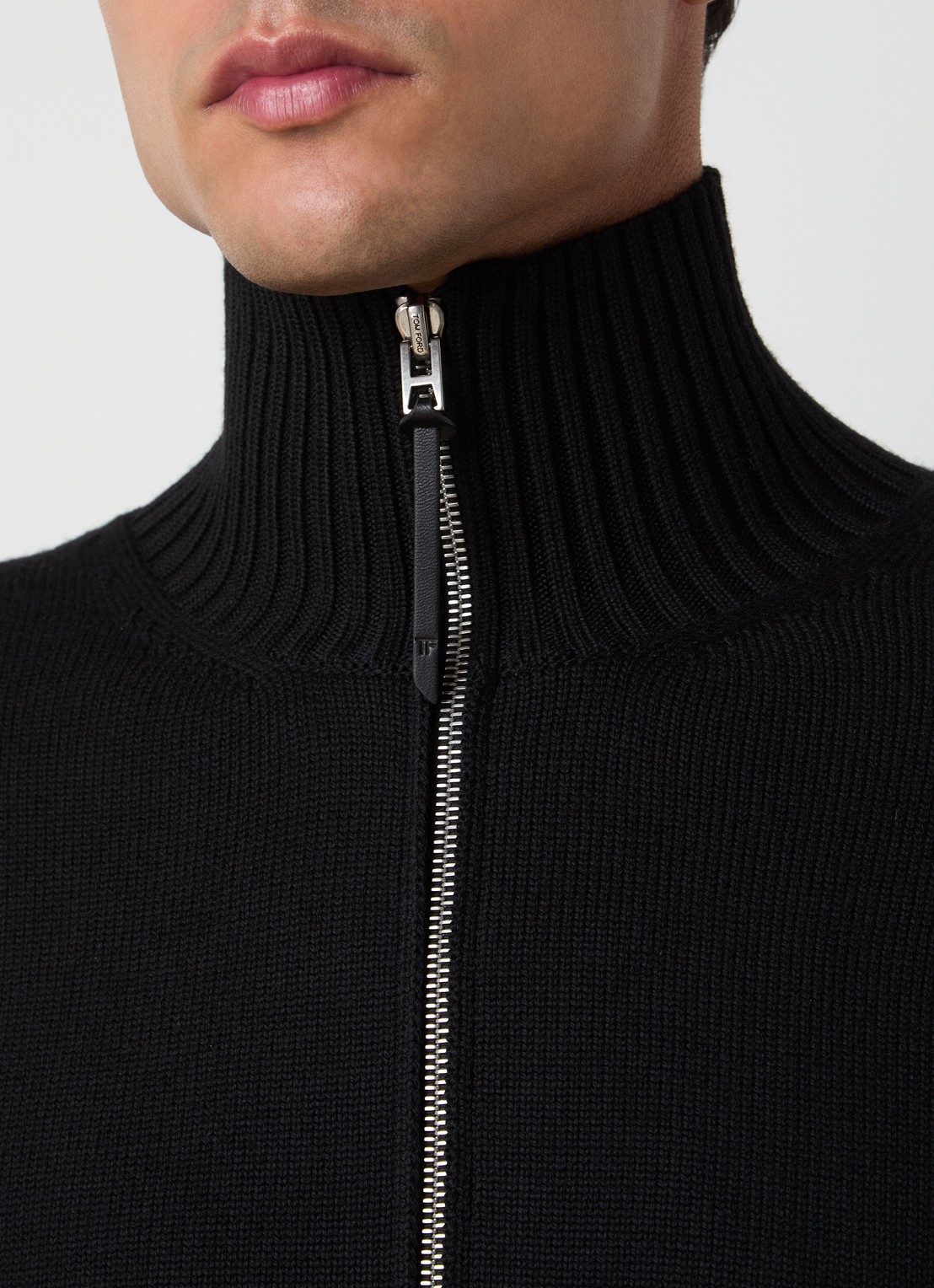 TOM FORD Fijngebreid vest van scheerwol met ritszakken - detail 5 zwart