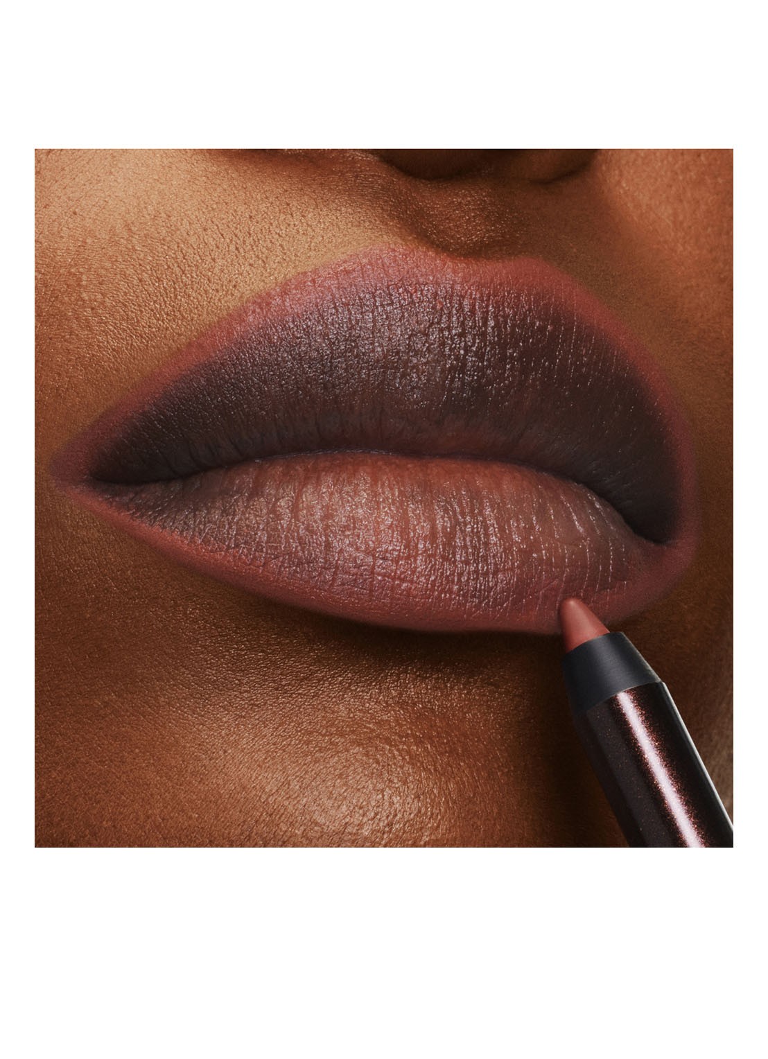 Tom Ford Runway Lip Color - lipliner - detail 3 107 fire