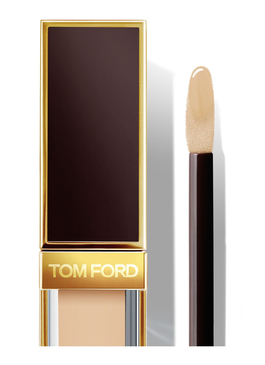 Tom Ford Shade and Illuminate Concealer - detail 2 1w0 ecru