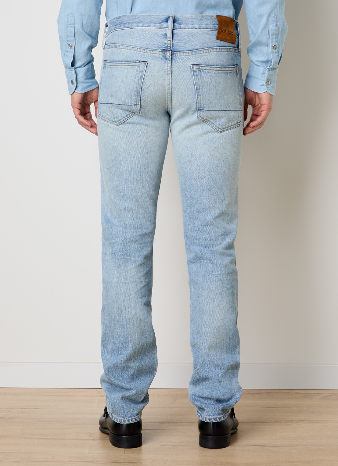 TOM FORD Straight leg jeans met lichte wassing - achterkant 6 indigo