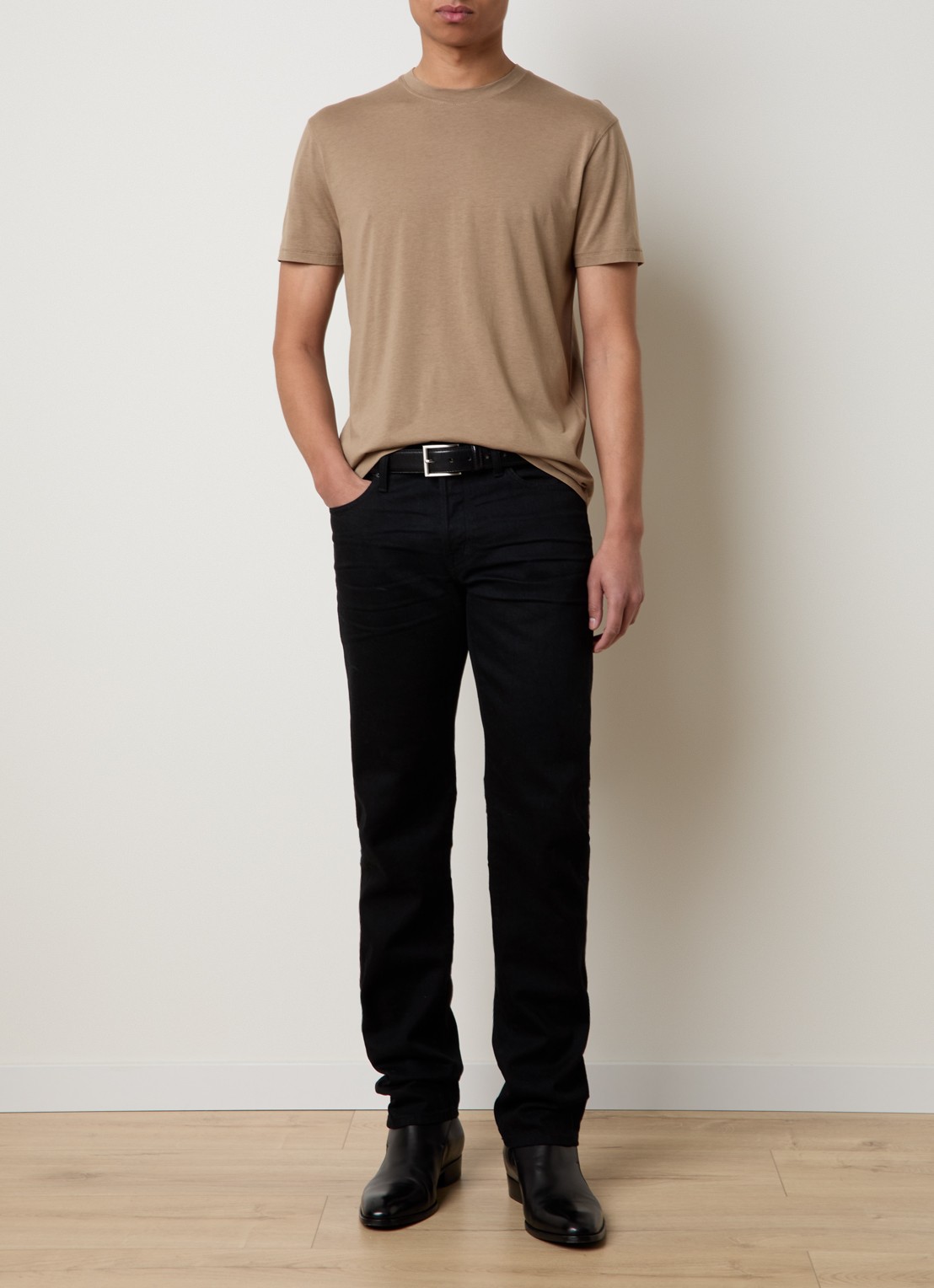 Tom Ford T-Shirt  - voorkant 2 khaki