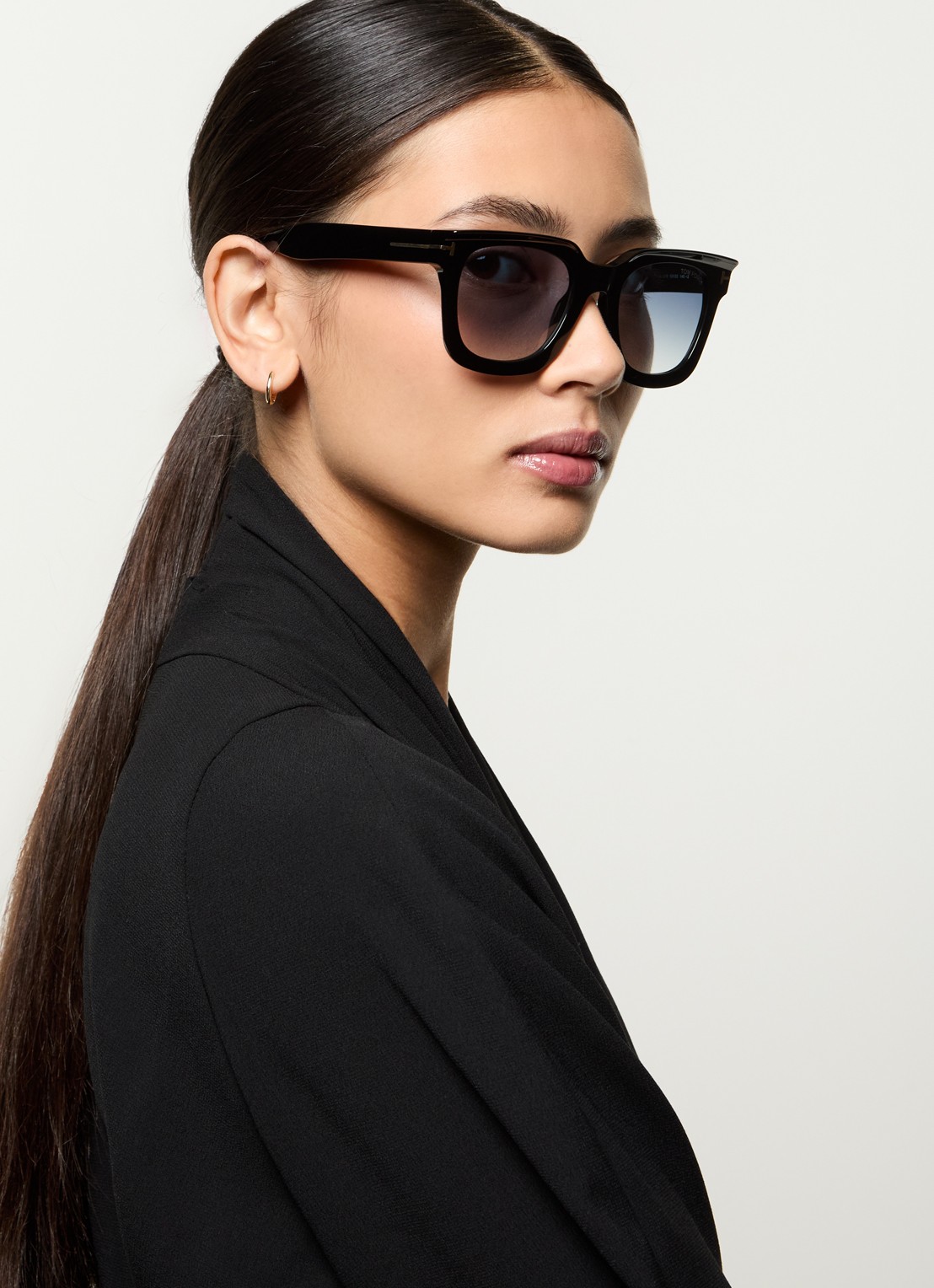 TOM FORD Wayfarer zonnebril TR001843 - voorkant 5 zwart