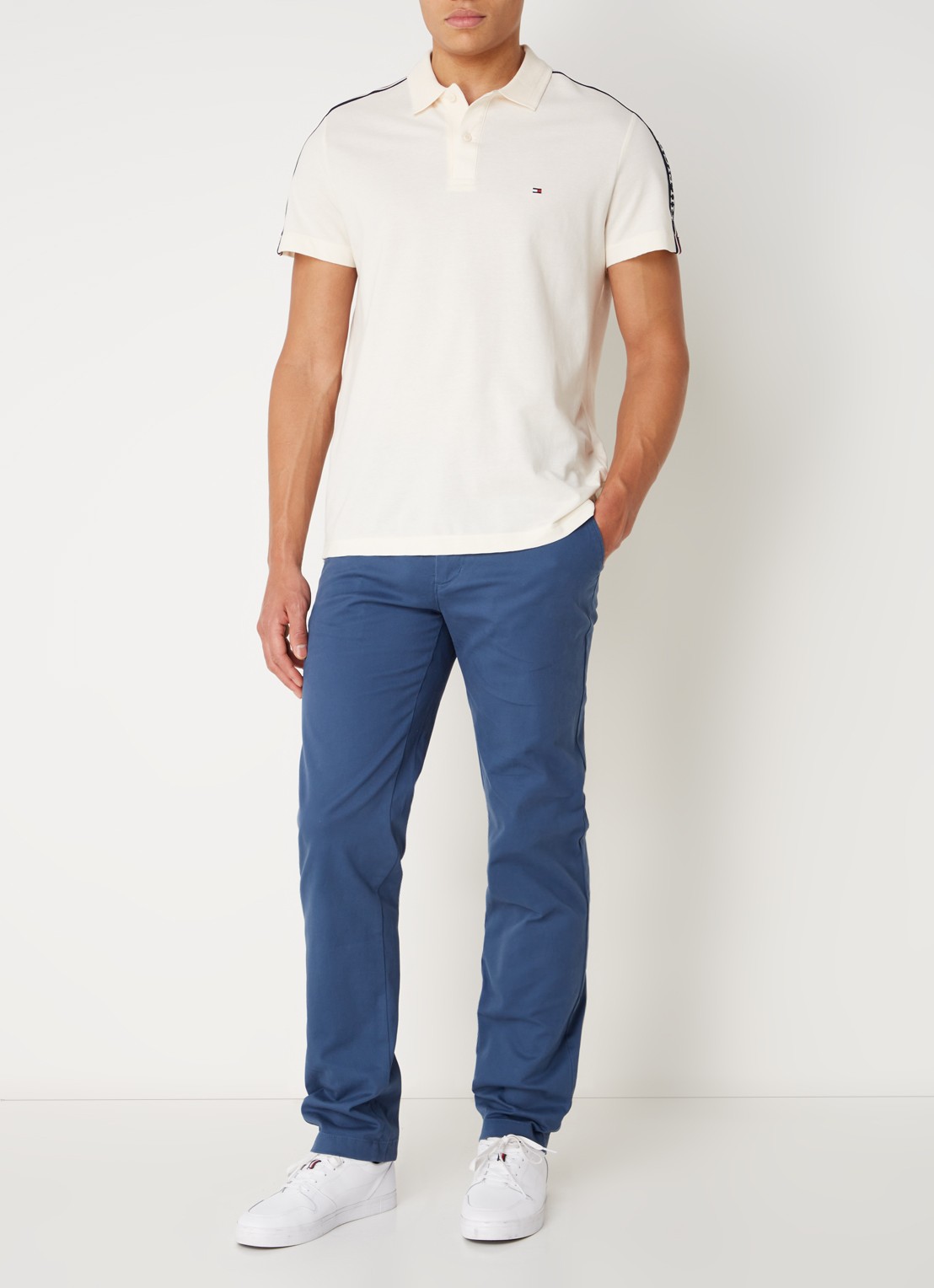 Tommy Hilfiger 1985 Denton straight fit chino met steekzakken - voorkant 2 petrol