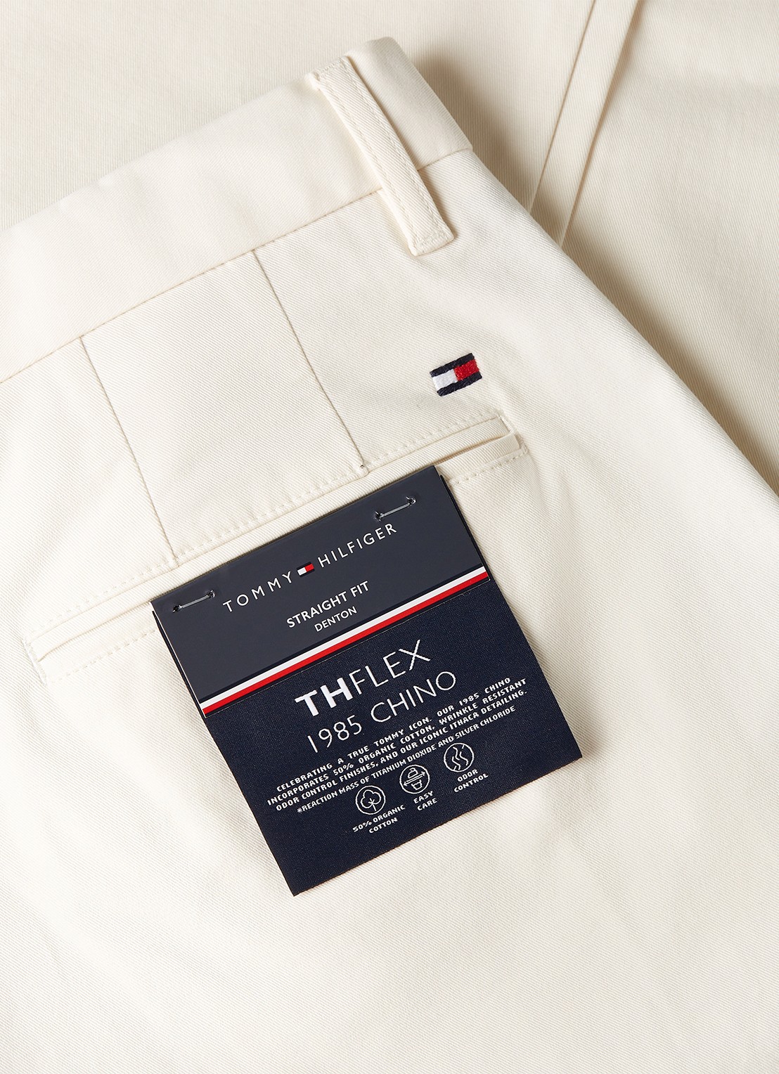 Tommy Hilfiger 1985 Denton straight fit chino met steekzakken - detail 4 beige