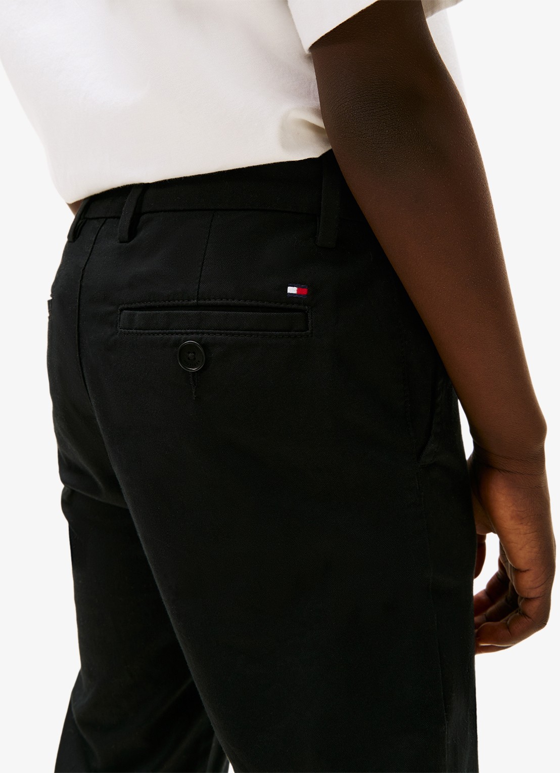 Tommy Hilfiger 1985 straight fit chino met steekzakken - detail 4 zwart