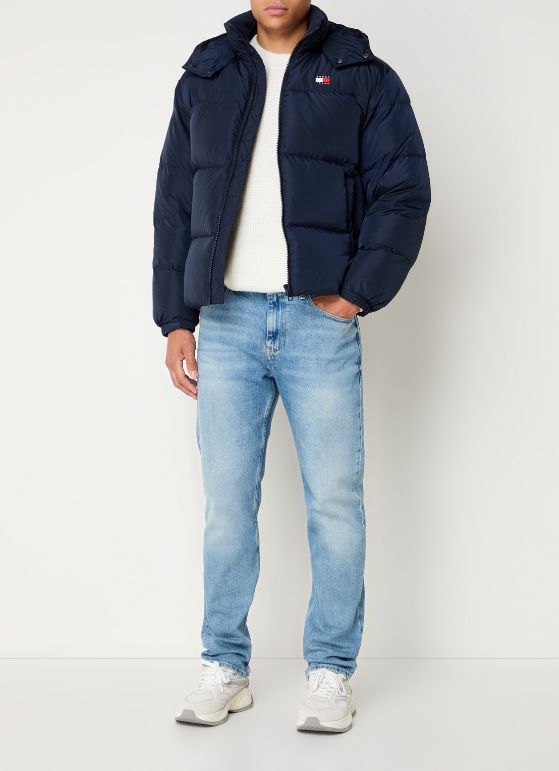Tommy Hilfiger Alaska puffer jack met donsvulling en afneembare capuchon - voorkant 4 donkerblauw