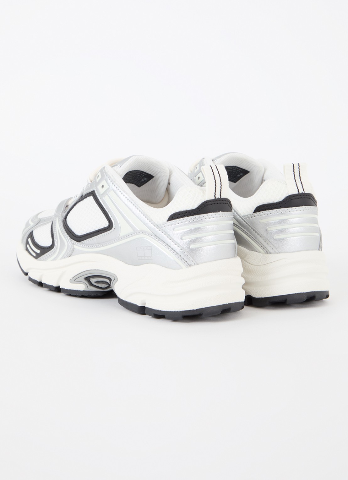 Tommy Hilfiger Archive Runner sneaker met mesh details - achterkant 5 zilver