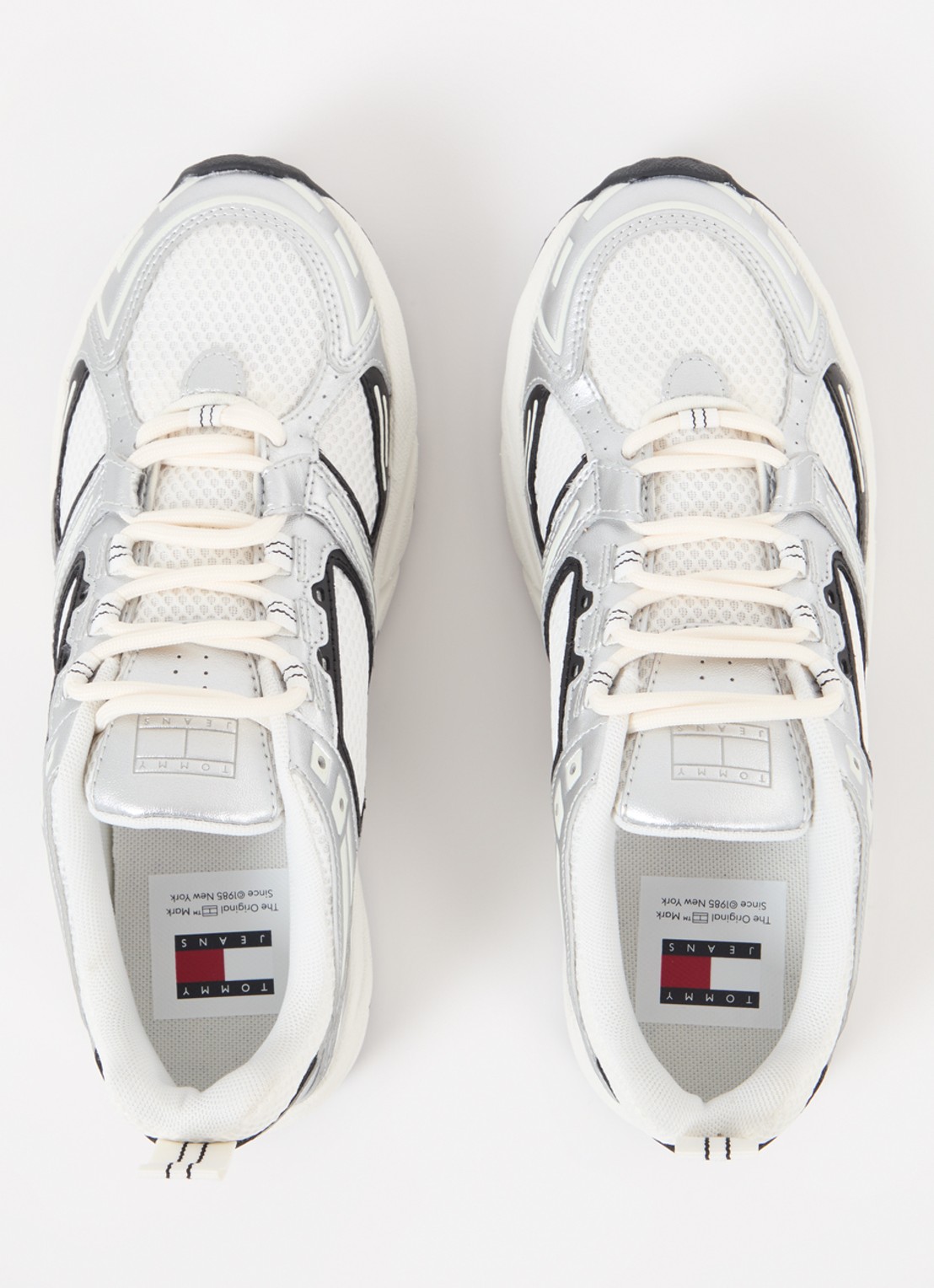 Tommy Hilfiger Archive Runner sneaker met mesh details - detail 2 zilver