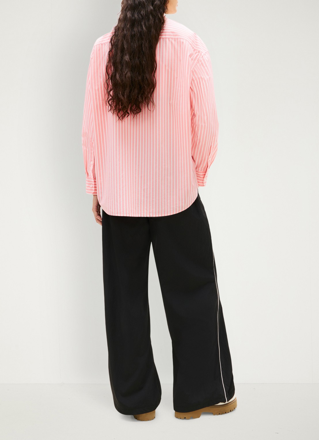 Tommy Hilfiger Blouse met streepprint en borstzak - achterkant roze