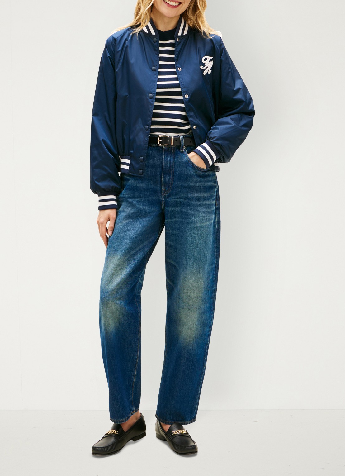 Tommy Hilfiger Bomberjack met logoborduring en backprint - voorkant 3 donkerblauw