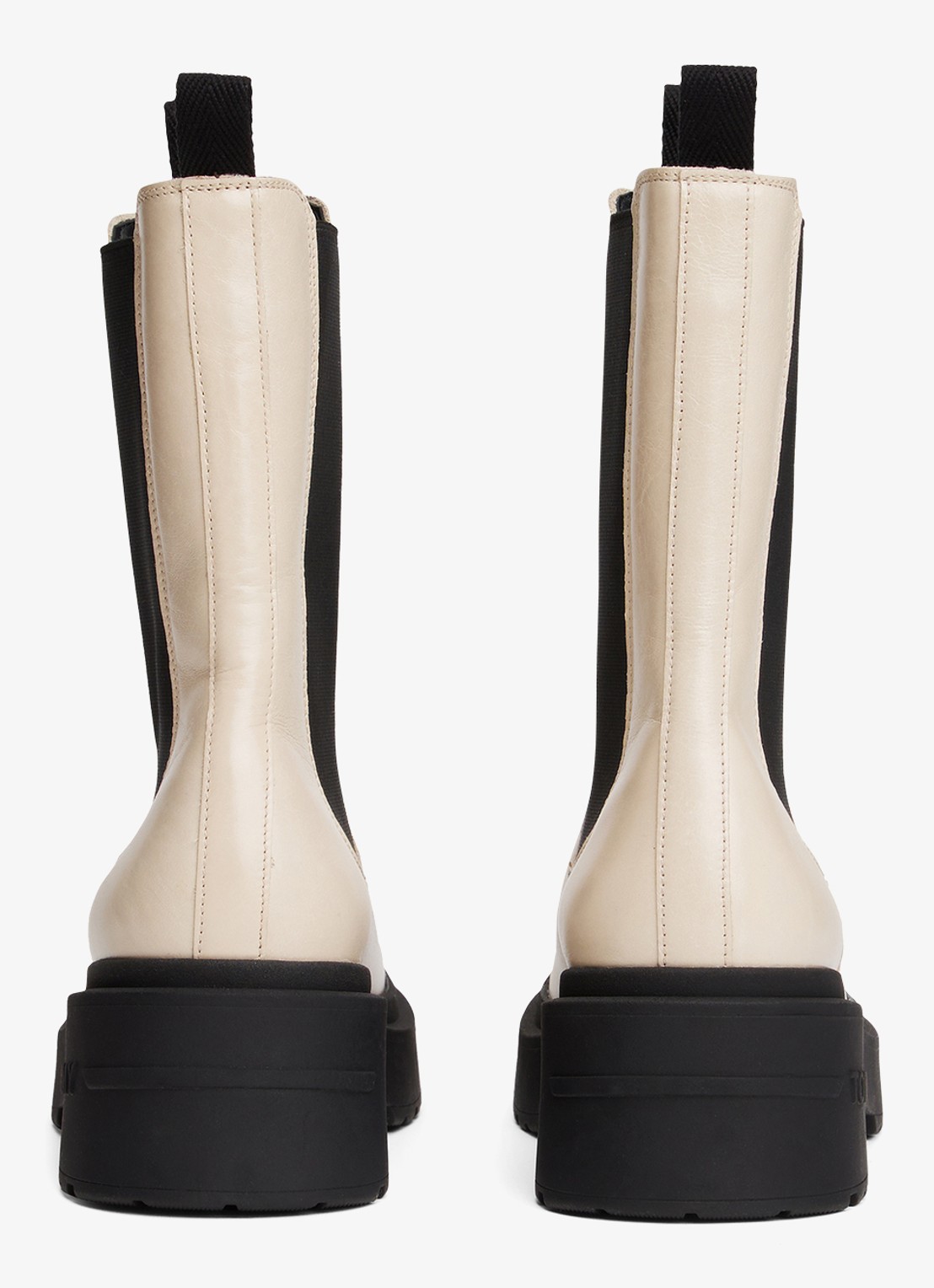 Tommy Hilfiger Chelsea boot van leer - achterkant 3 gebroken wit