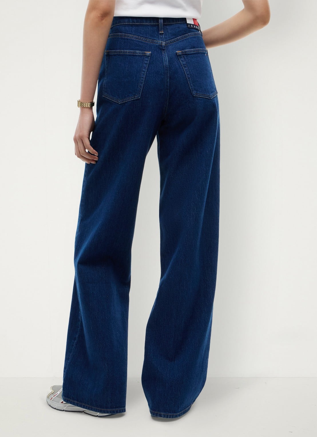 Tommy Hilfiger Claire high waist wide fit jeans met steekzakken - achterkant jeans