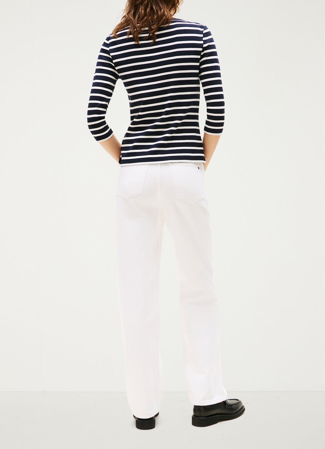 Tommy Hilfiger Cody longsleeve met logoborduring - achterkant donkerblauw/gebroken wit