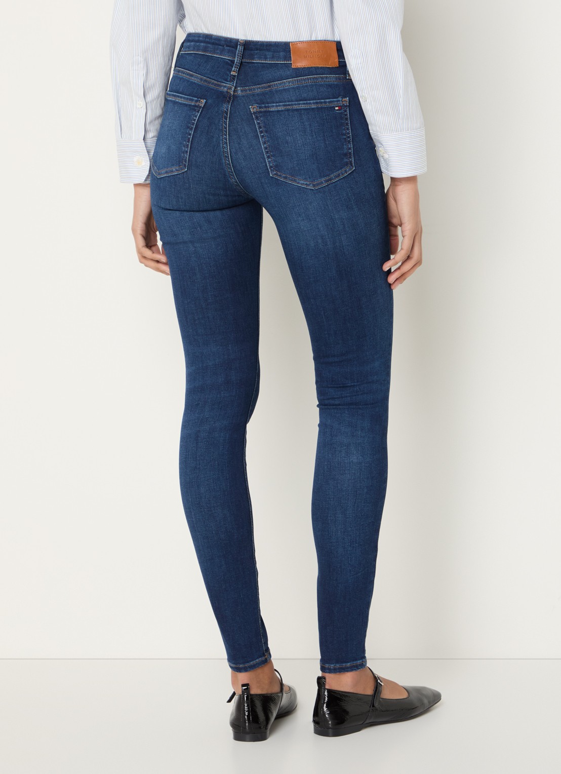 Tommy Hilfiger Como mid waist skinny jeans met donkere wassing - achterkant indigo