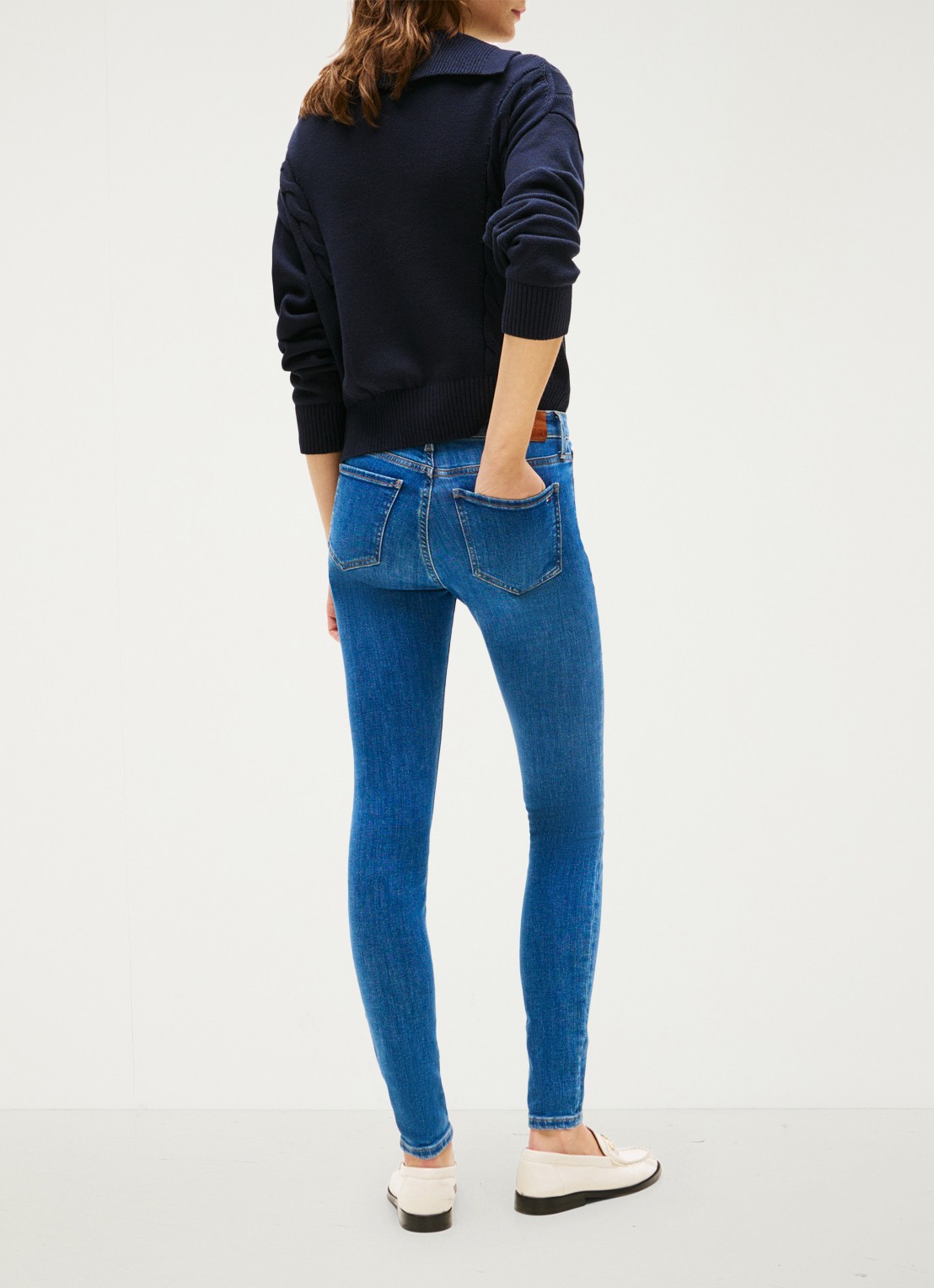 Tommy Hilfiger Como mid waist skinny jeans met medium wassing - achterkant 5 indigo