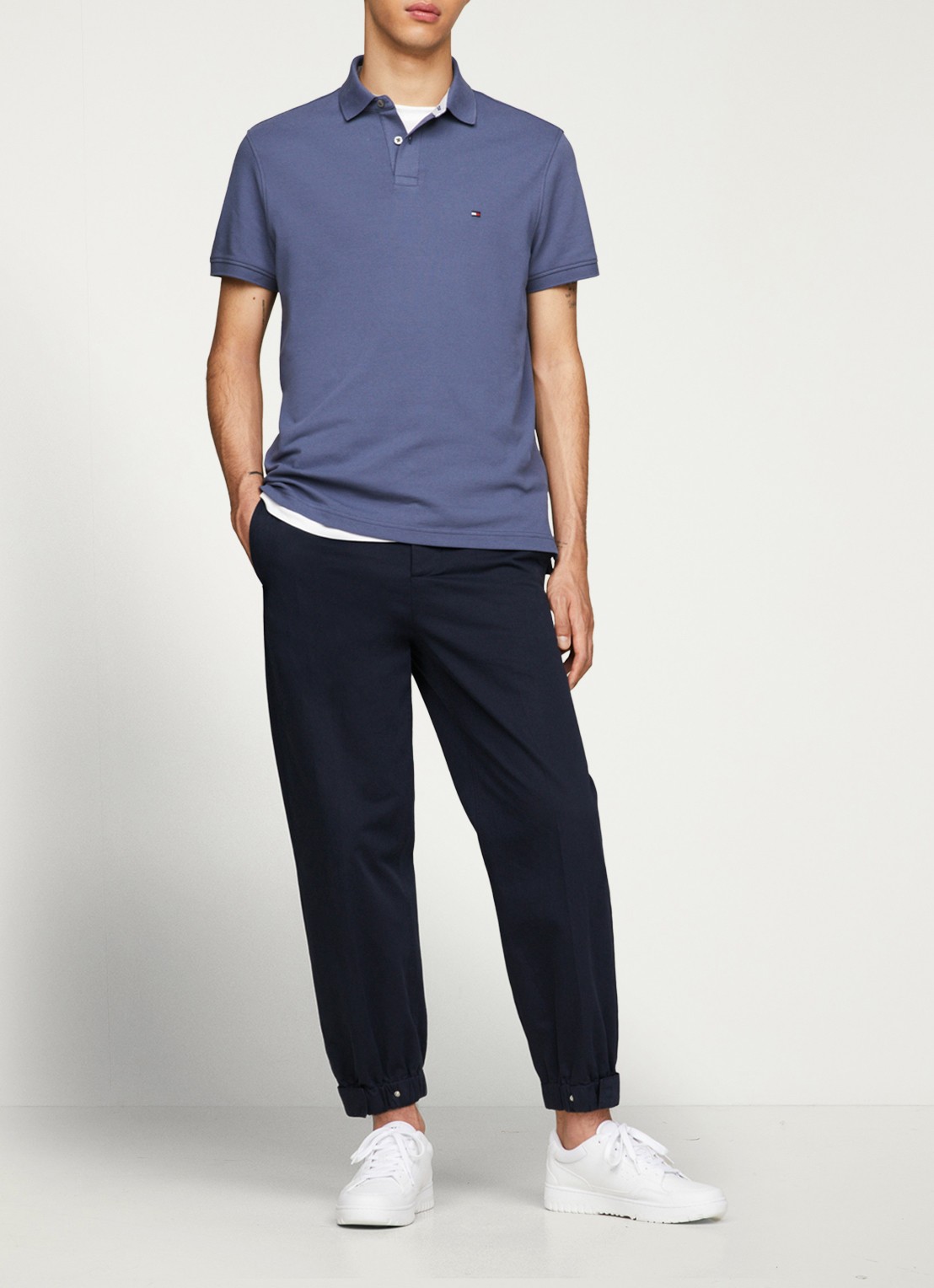 Tommy Hilfiger Core regular fit polo van piqué katoen met logoborduring - voorkant 4 faded indigo-c9t / blauw