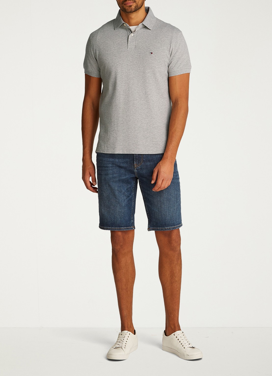 Tommy Hilfiger Core regular fit polo van piqué katoen met logoborduring - voorkant 3 light grey heather-p01 / grijs