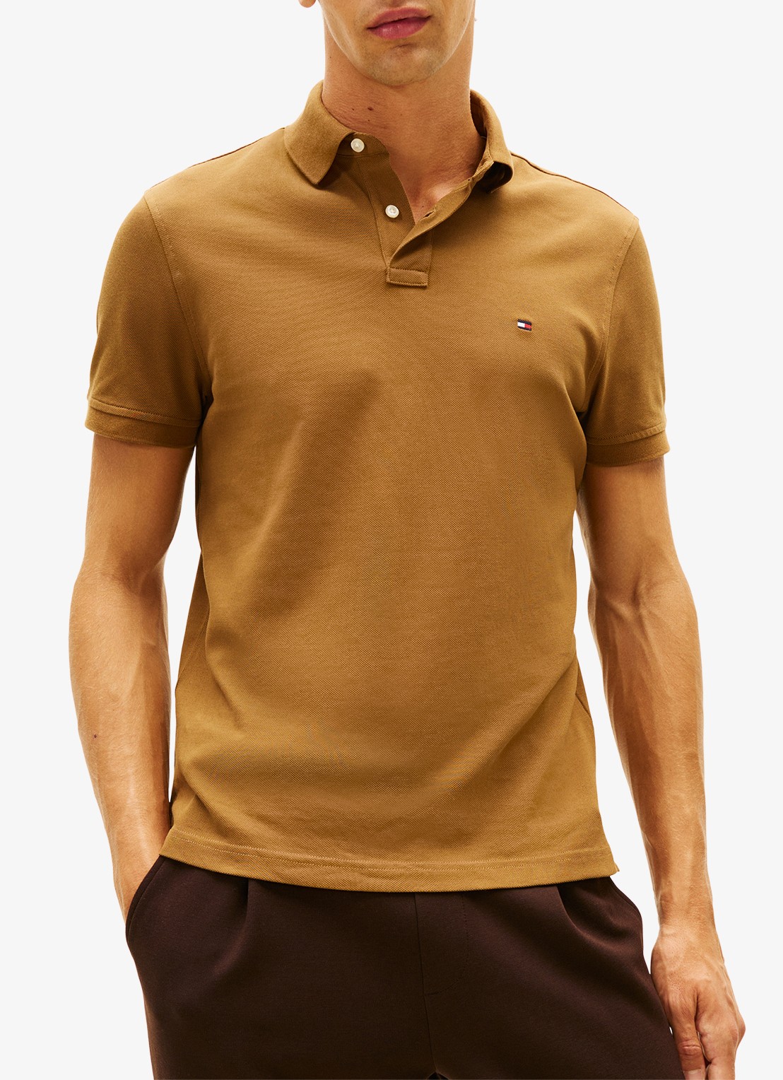 Tommy Hilfiger Core regular fit polo van piqué katoen met logoborduring - detail 4 highland khaki-gwp / bruin