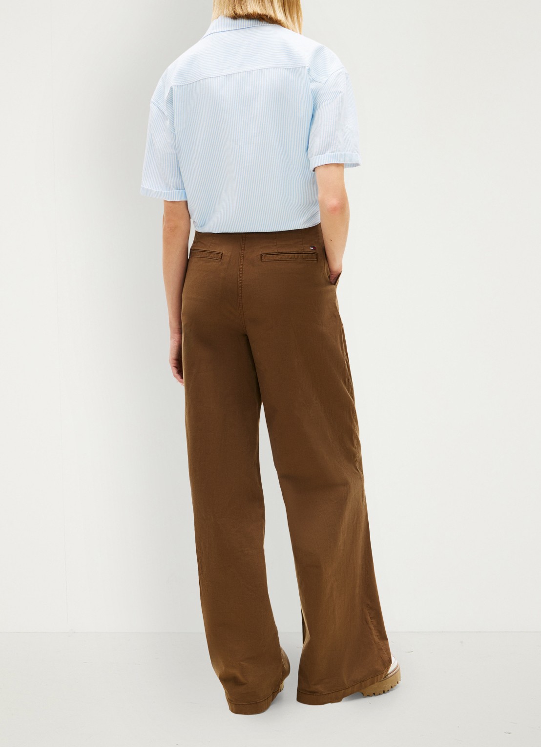 Tommy Hilfiger Cropped blouse in linnenblend met streepprint - achterkant lichtblauw