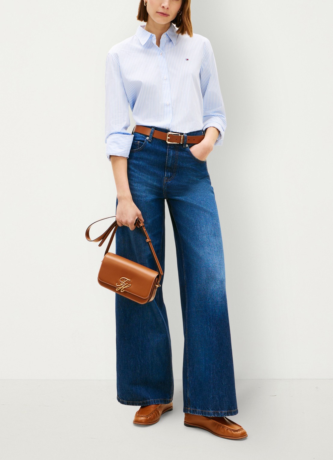 Tommy Hilfiger Crossbodytas van leer met logo - voorkant 5 bruin