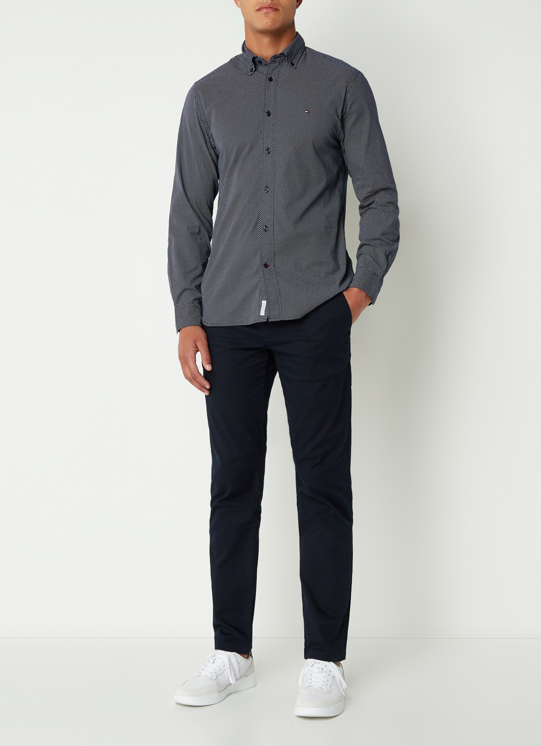 Tommy Hilfiger Denton straight fit chino met steekzakken - voorkant 5 donkerblauw