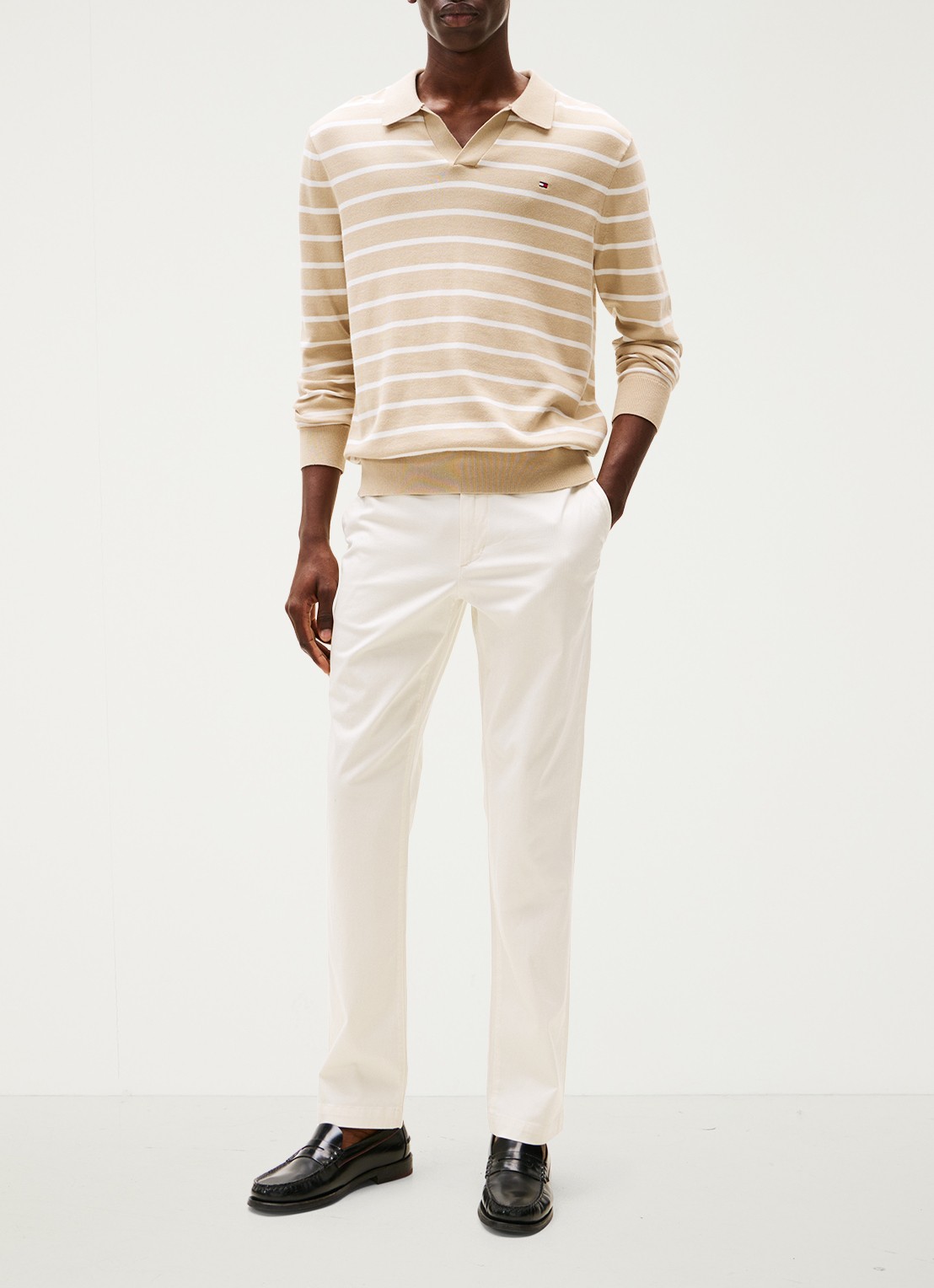 Tommy Hilfiger Denton straight fit chino met steekzakken - voorkant 5 beige