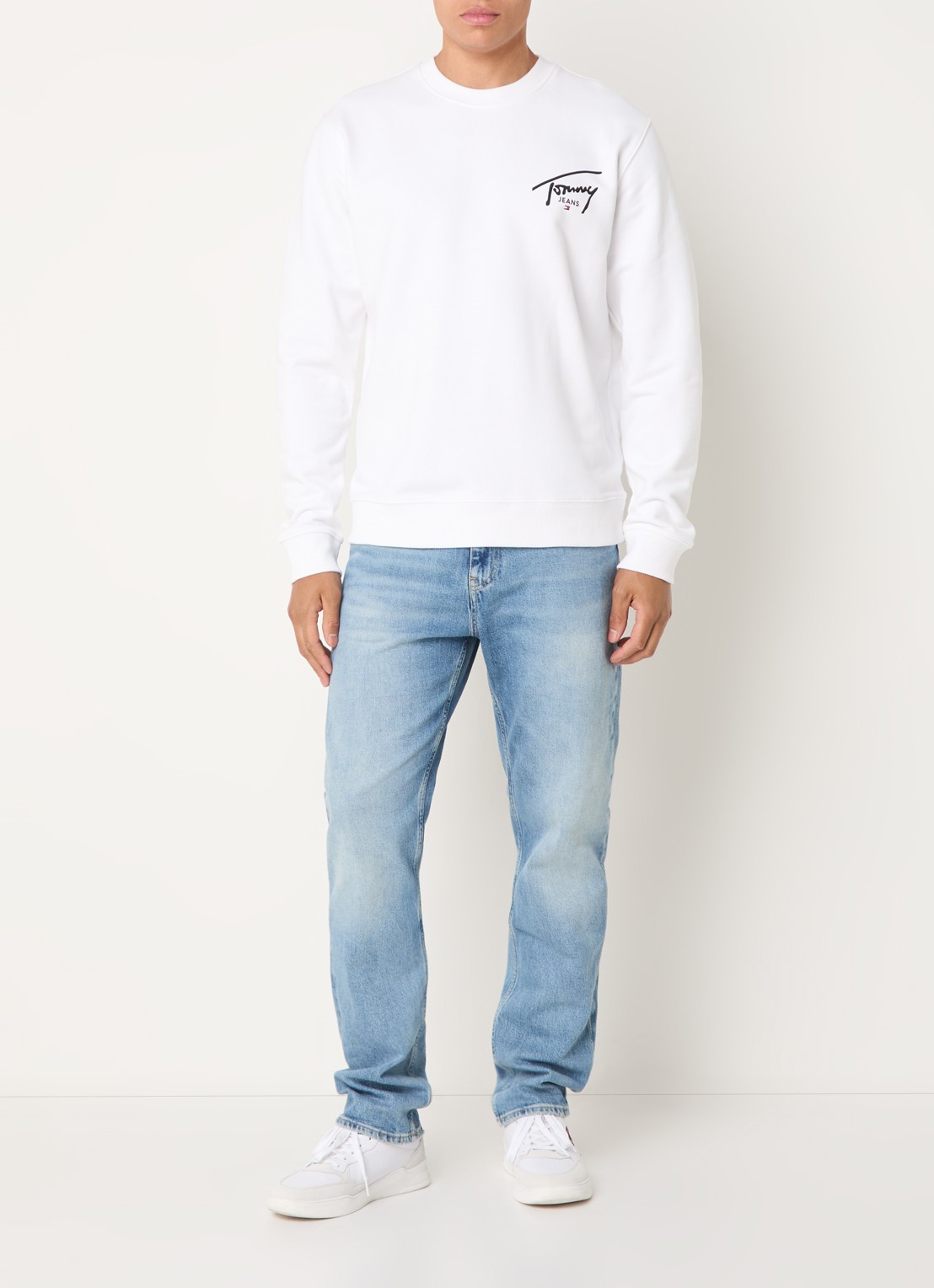 Tommy Hilfiger Entry sweater met logo- en backprint - voorkant 4 wit