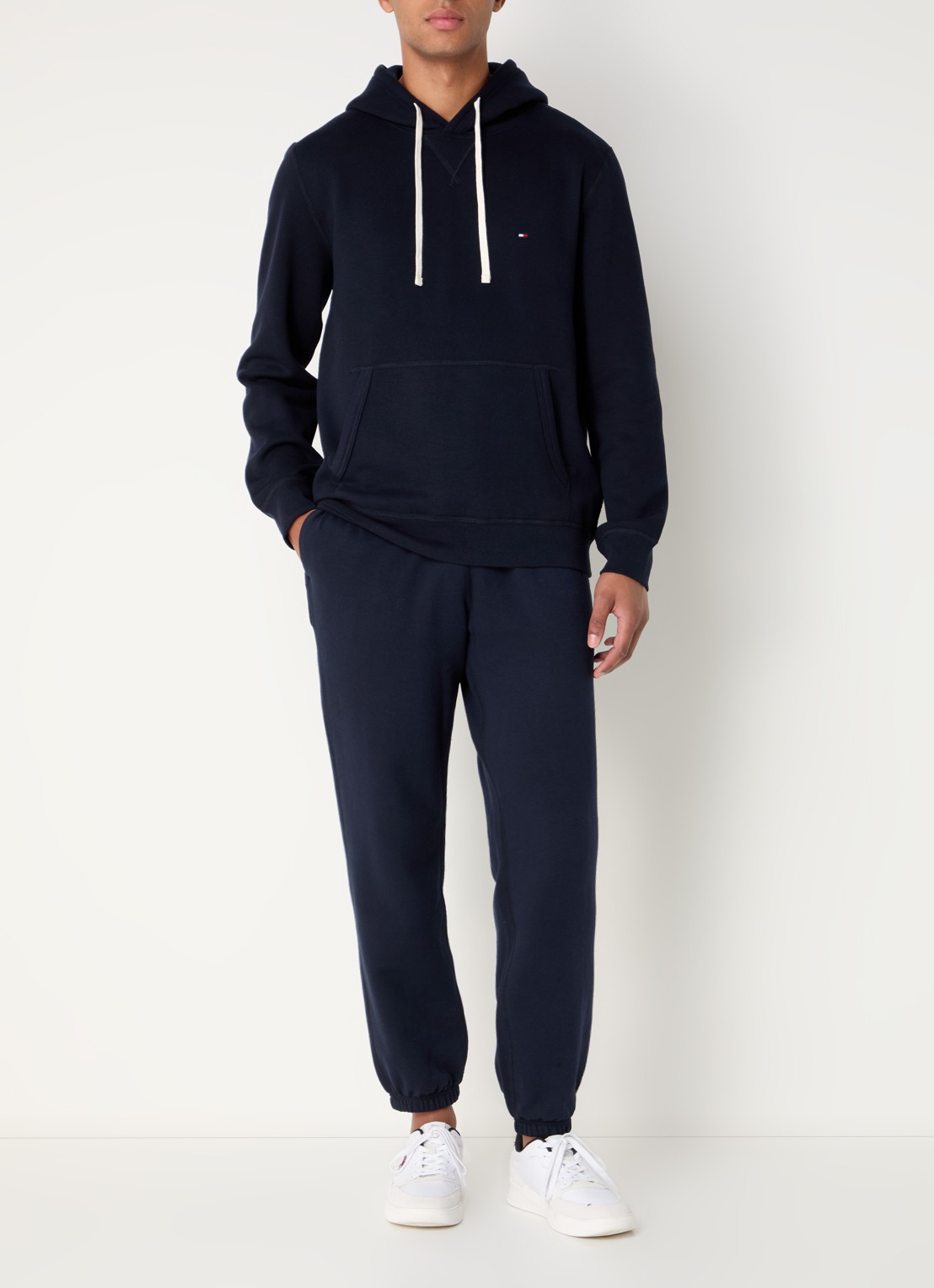 Tommy Hilfiger Essential joggingbroek met logoborduring - voorkant 4 donkerblauw