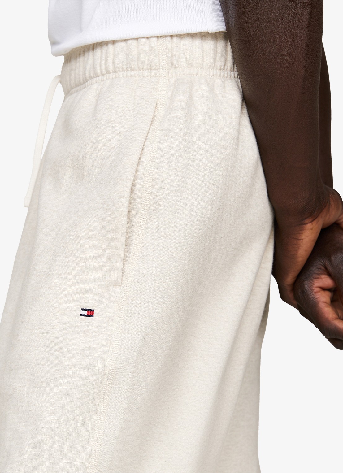Tommy Hilfiger Essential joggingbroek met logoborduring - detail creme