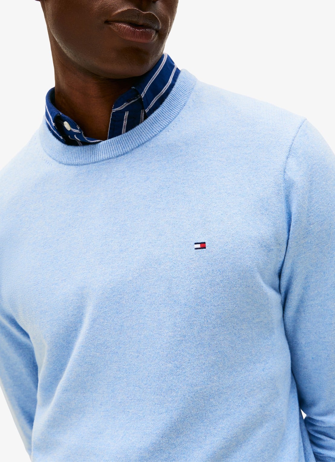 Tommy Hilfiger Fijngebreide pullover in kasjmierblend met logoborduring - detail 5 blauw