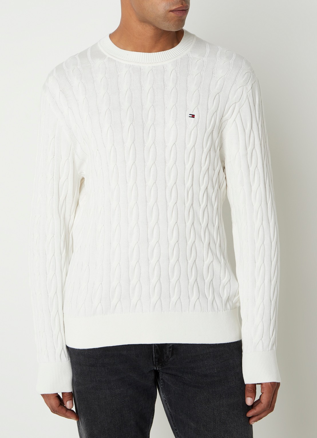 Tommy Hilfiger Flag Embroidery Cable Knit Jumper - detail 4 wit