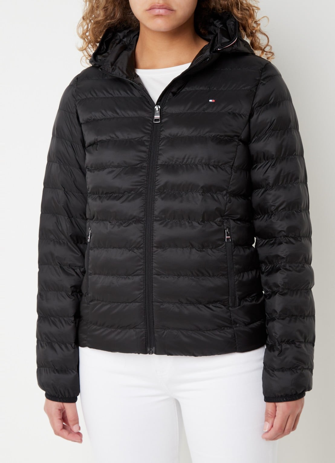 Tommy Hilfiger Gewatteerd jack met logo en ritszakken - detail 4 zwart
