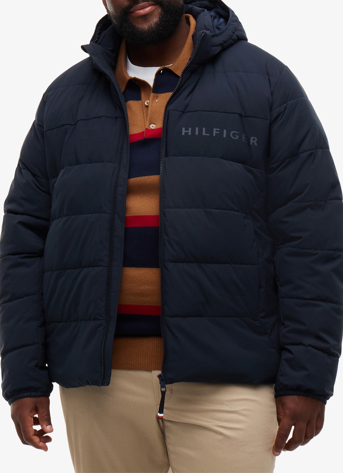 Tommy Hilfiger Gewatteerde puffer jas met capuchon en logo  - detail donkerblauw
