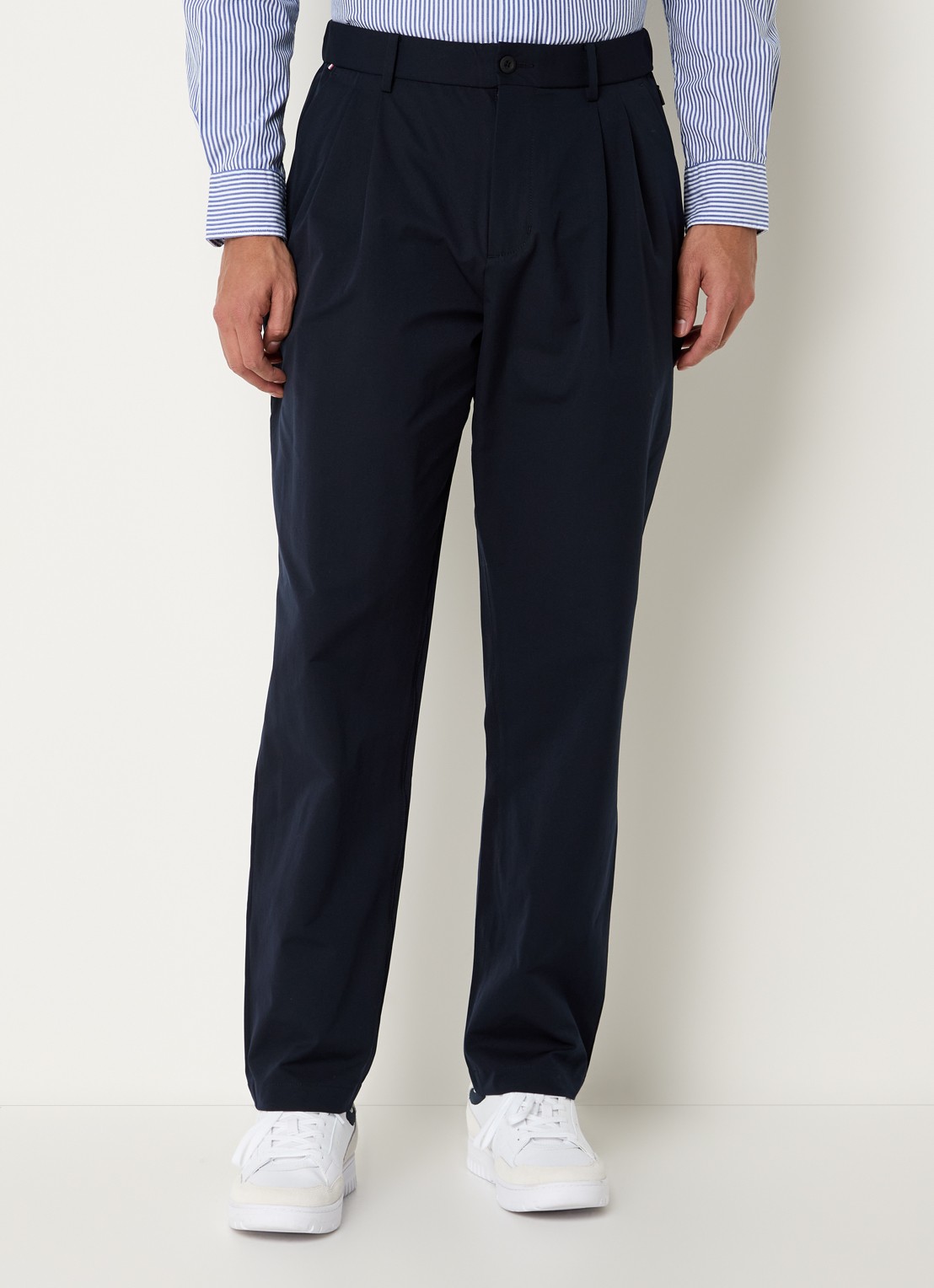 Tommy Hilfiger Greenwich straight fit chino met steekzakken - detail 3 donkerblauw