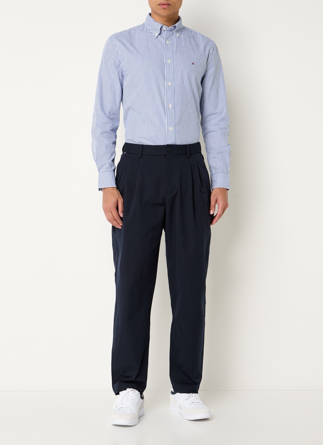 Tommy Hilfiger Greenwich straight fit chino met steekzakken - voorkant 2 donkerblauw
