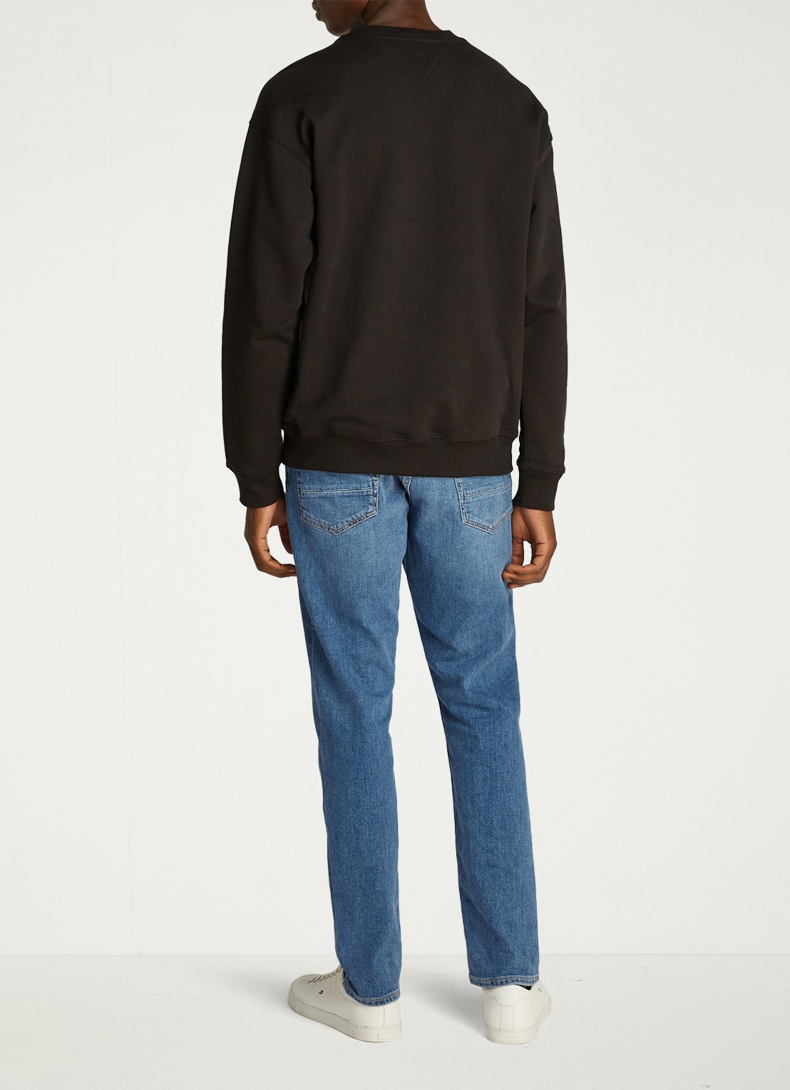 Tommy Hilfiger Harlem slim fit jeans met steekzakken - achterkant 7 indigo