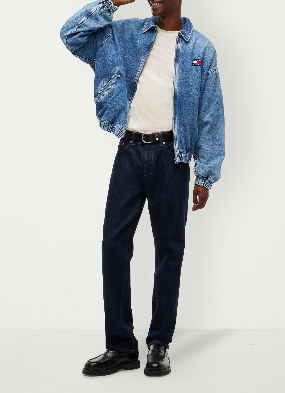 Tommy Hilfiger Harrington jack in lyocellblend met logoborduring - voorkant 2 indigo