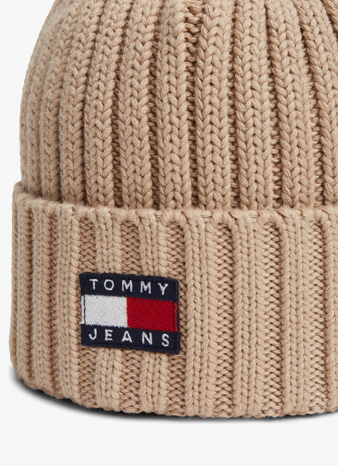 Tommy Hilfiger Heritage ribgebreide muts met logo  - detail creme