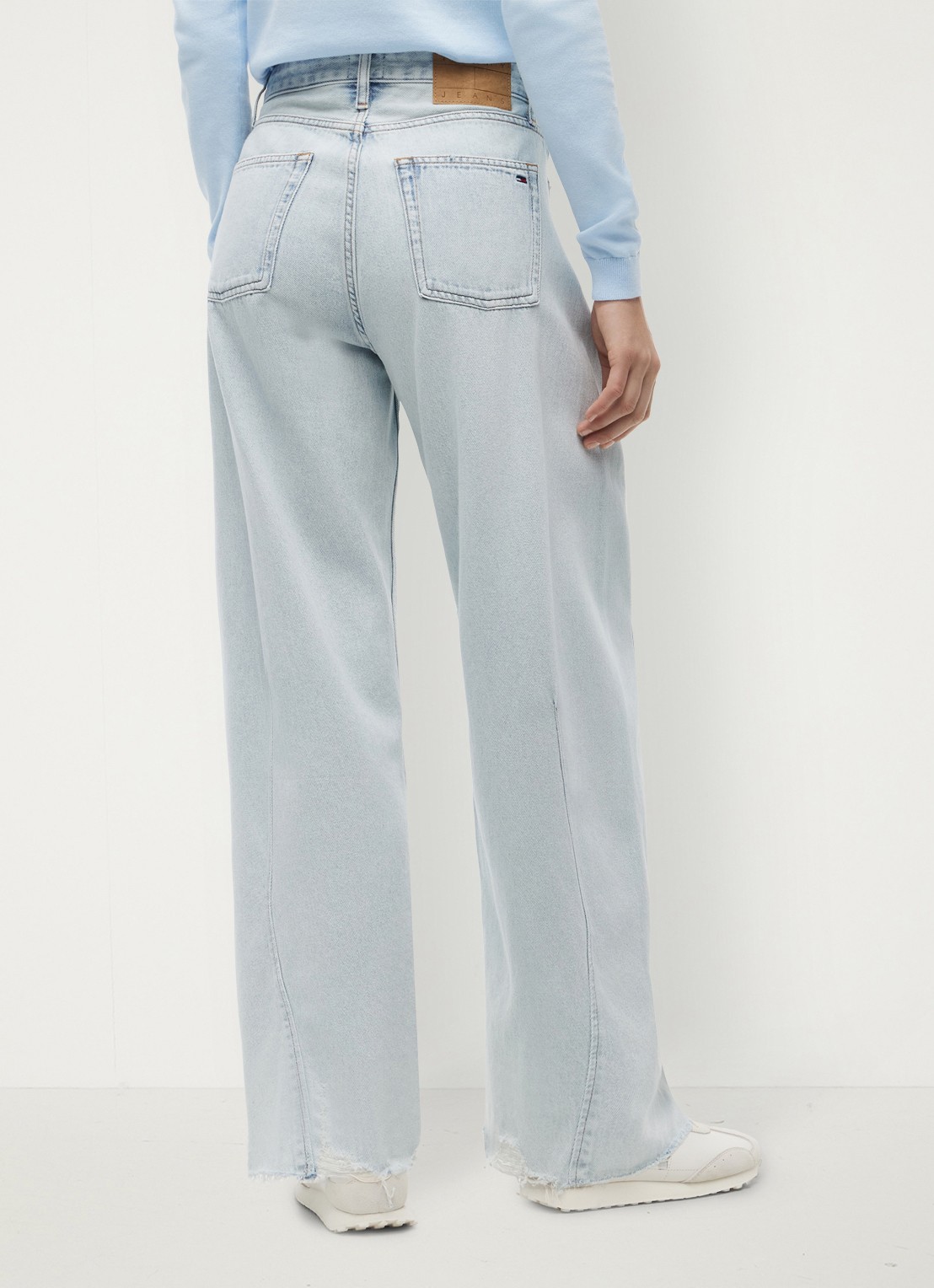 Tommy Hilfiger High waist wide fit jeans met lichte wassing - achterkant 5 lichtblauw
