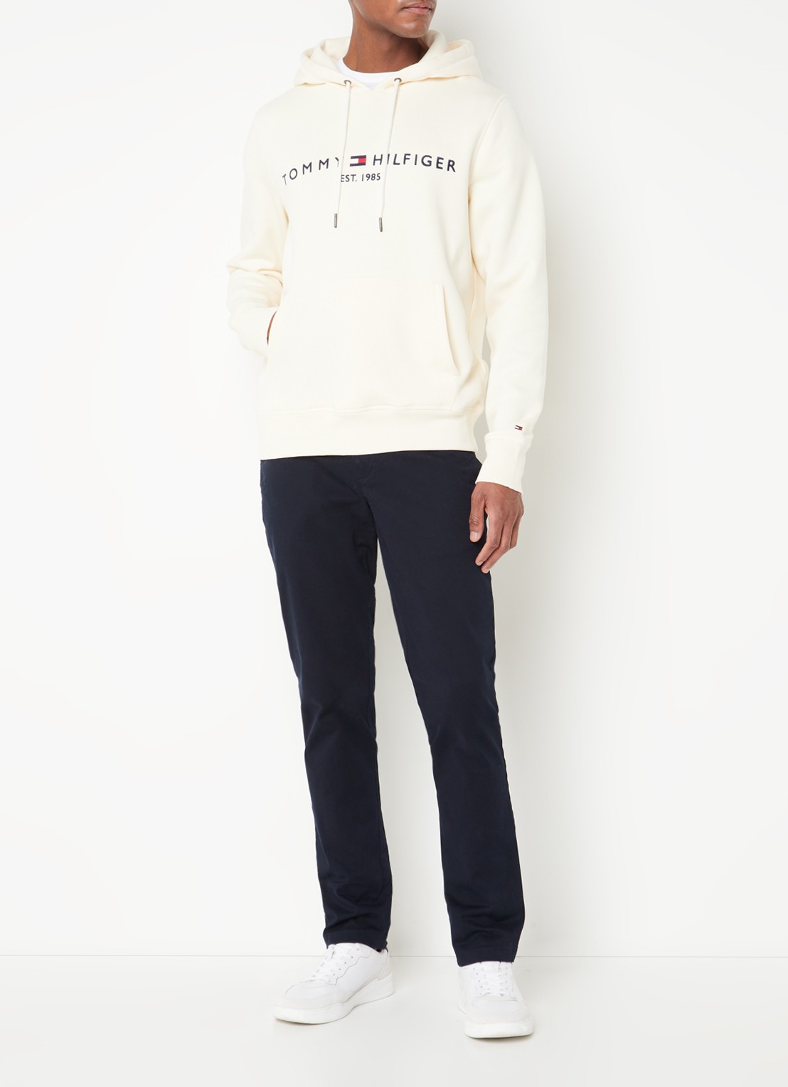 Tommy Hilfiger Hoodie met kangoeroezak en logoborduring - voorkant 5 calico / wit