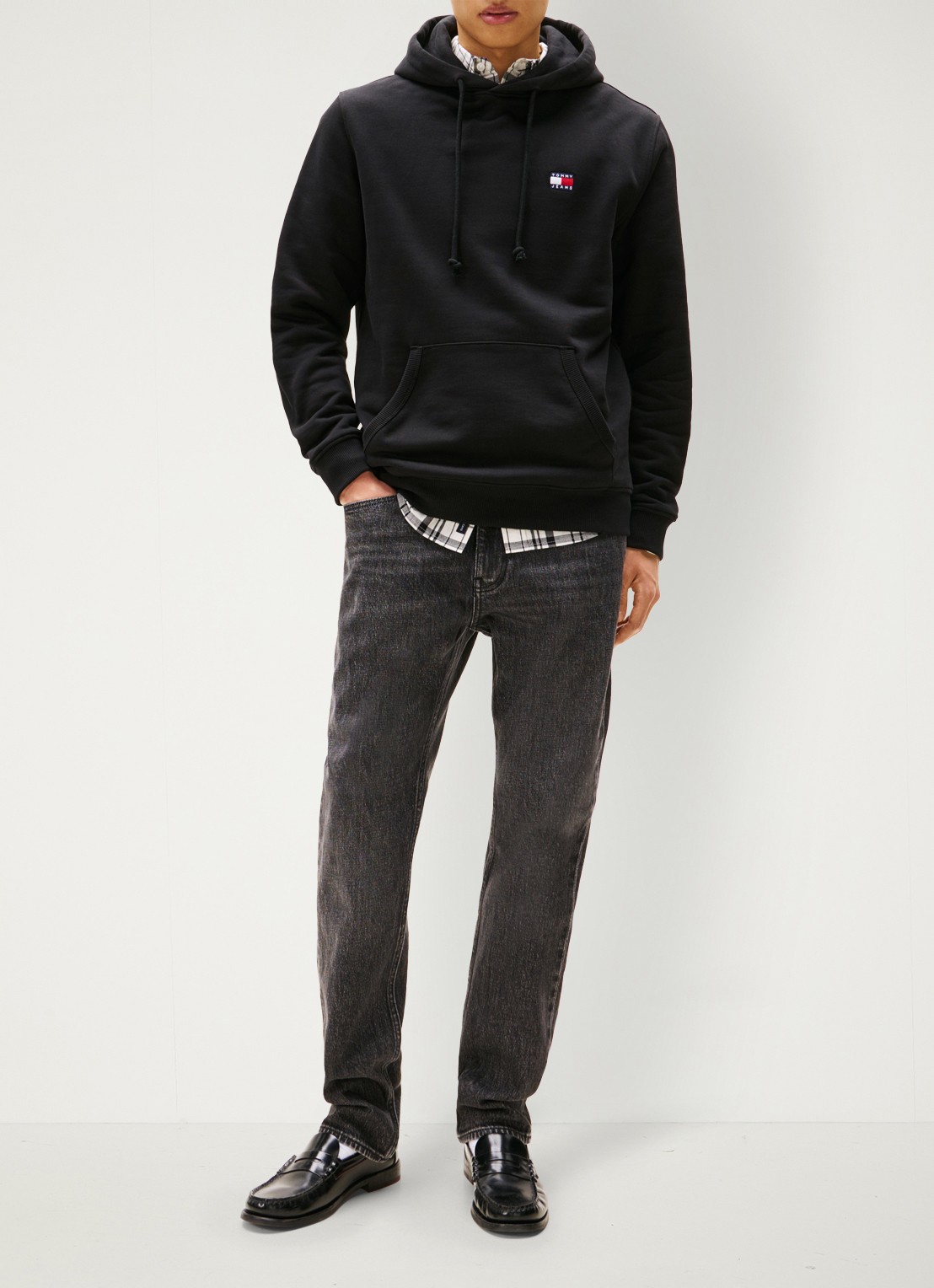 Tommy Hilfiger Hoodie met logoborduring - voorkant 4 zwart